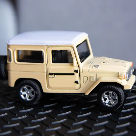 Automotive scale models